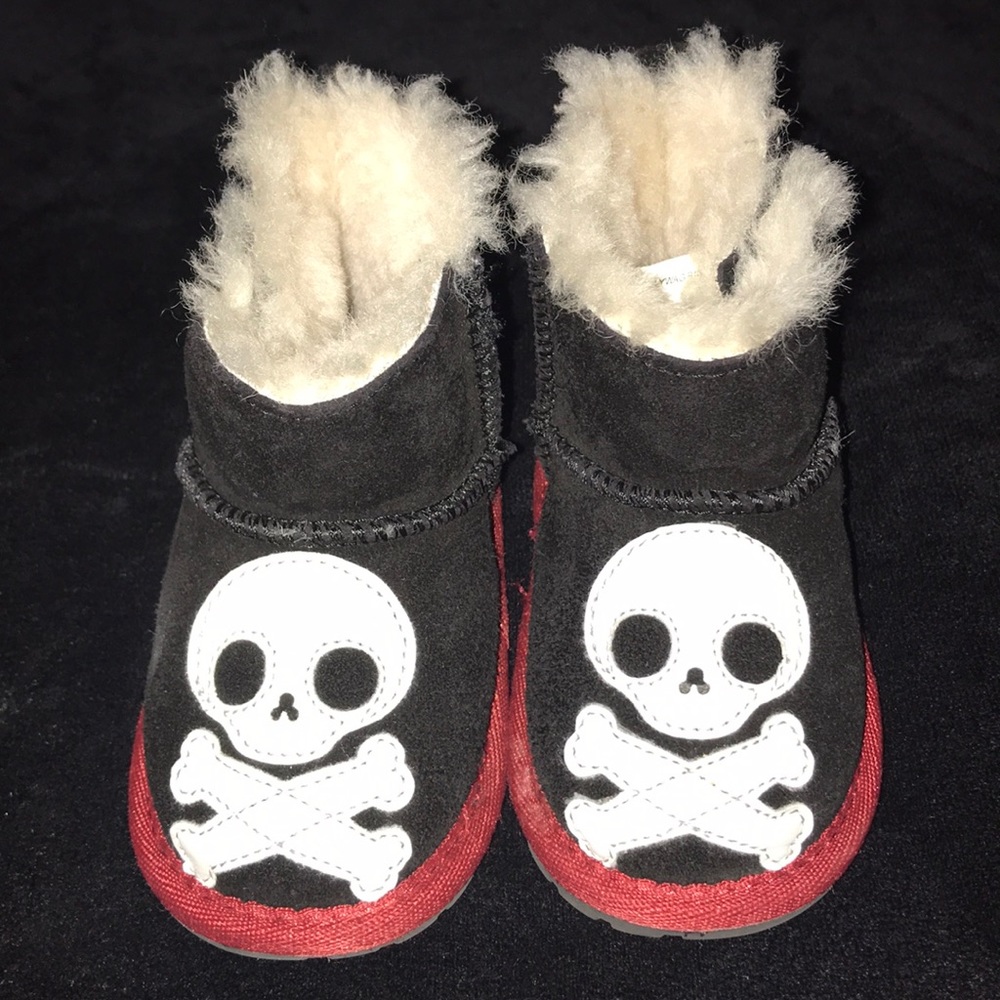 Baby EMU Australia boots scallywag walker skulls